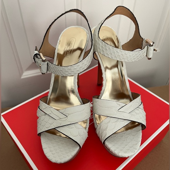 Coach Dani Snake Cut Heels Size 8 - Picture 4 of 16